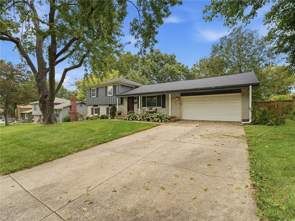 8133 W 93rd Street — photo 45