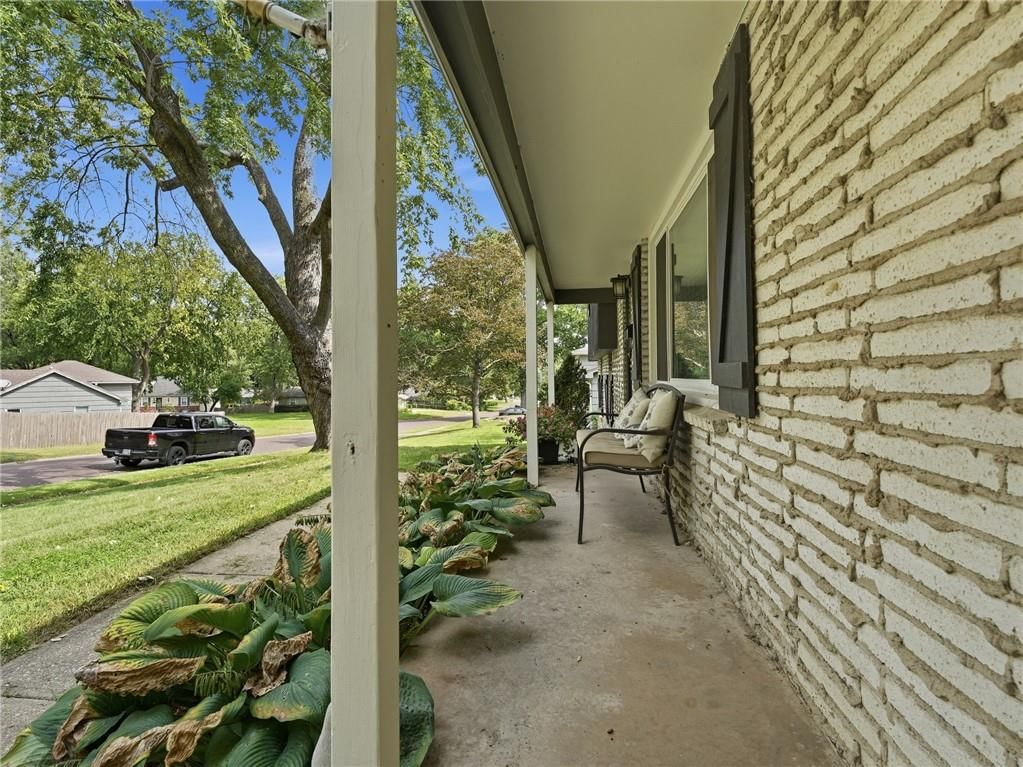 8133 W 93rd Street — photo 49