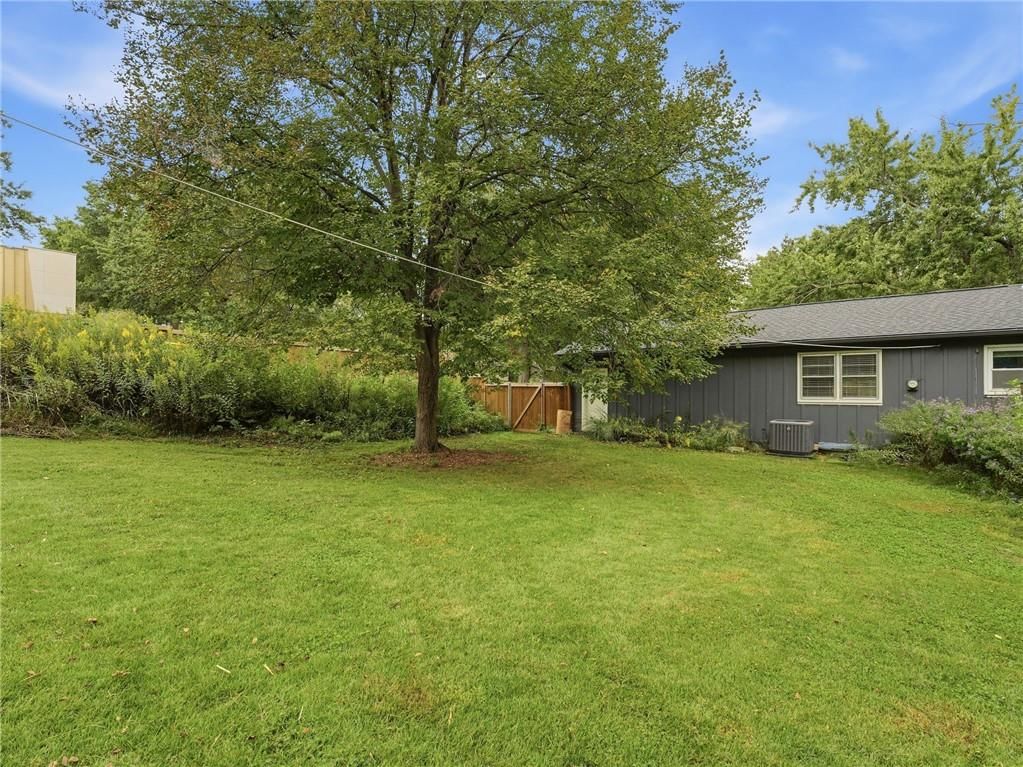 8133 W 93rd Street — photo 52