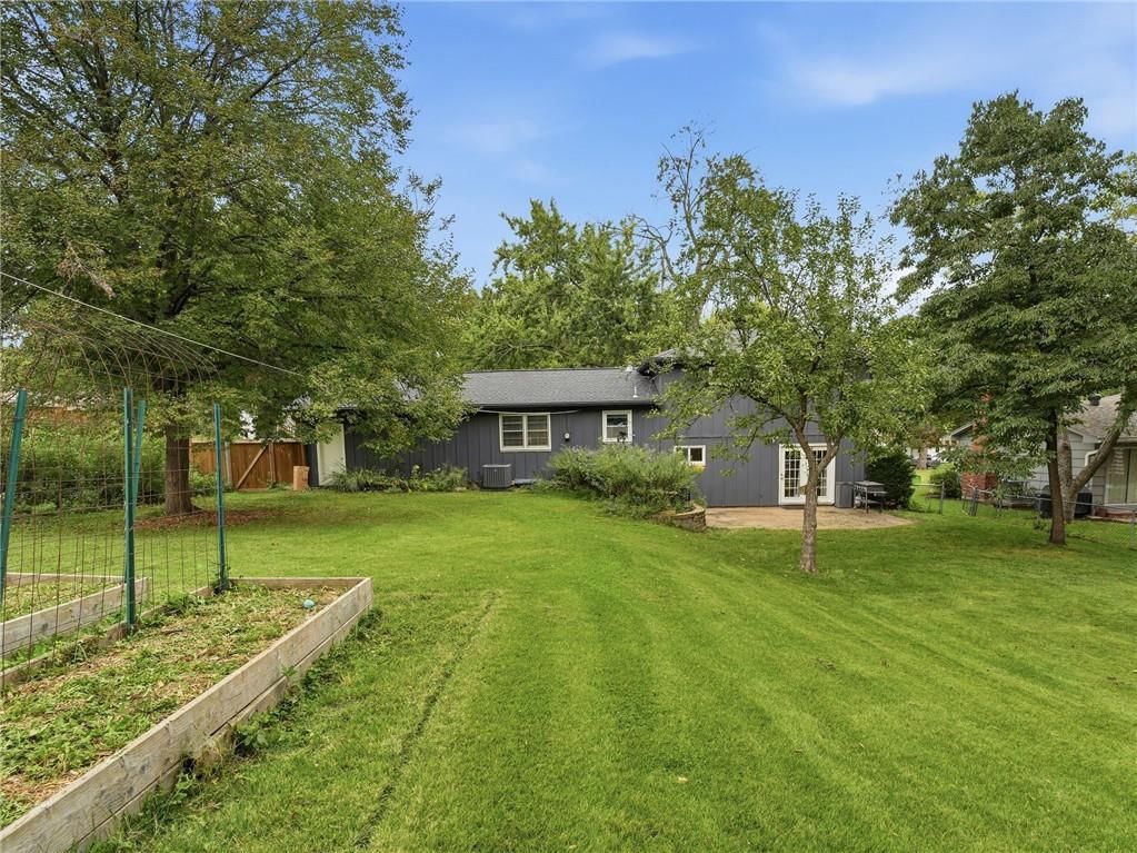 8133 W 93rd Street — photo 55