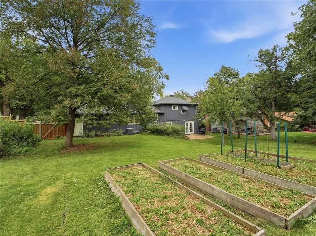 8133 W 93rd Street — photo 56