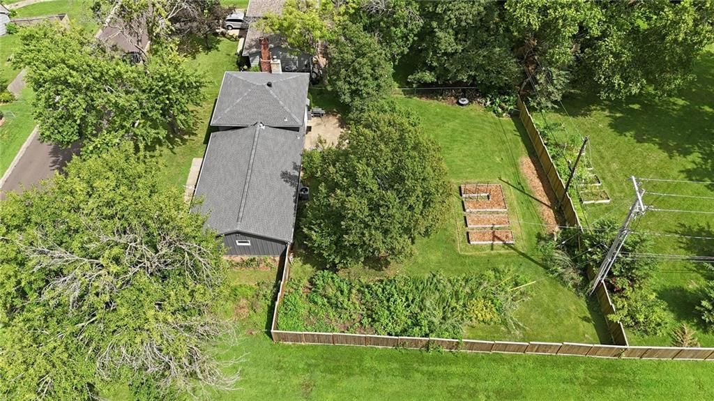 8133 W 93rd Street — photo 61