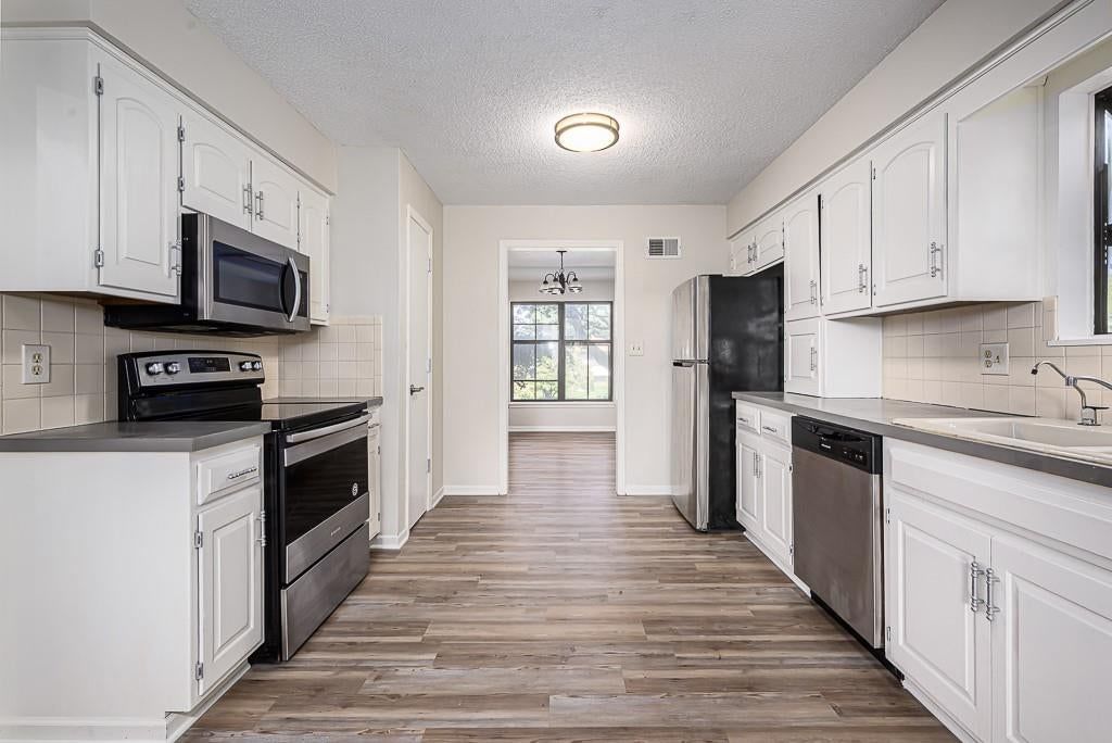 118 South 3rd Court — photo 14