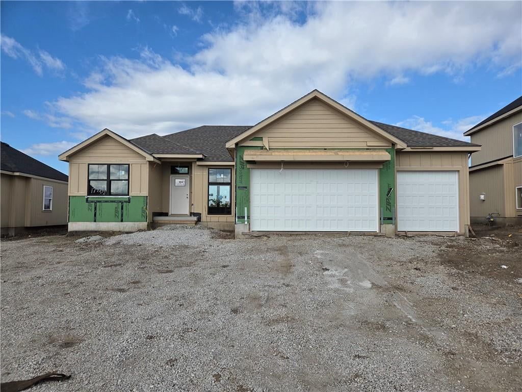 17478 W 169th Terrace, Olathe, KS: listing photo 2