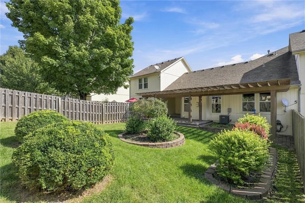 8310 N Barclay Circle — photo 31