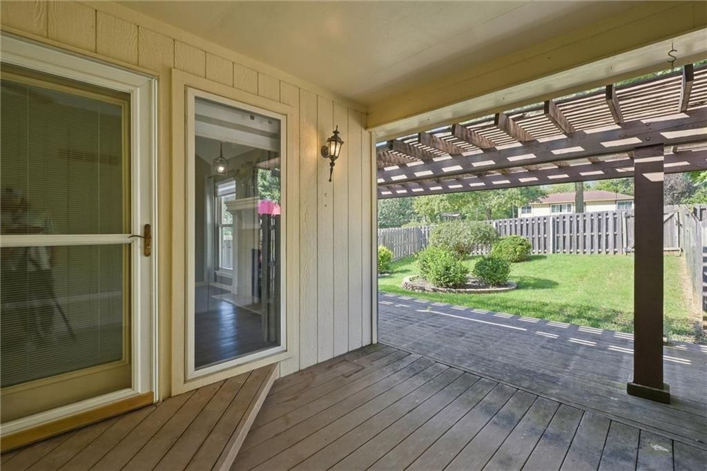 8310 N Barclay Circle — photo 32