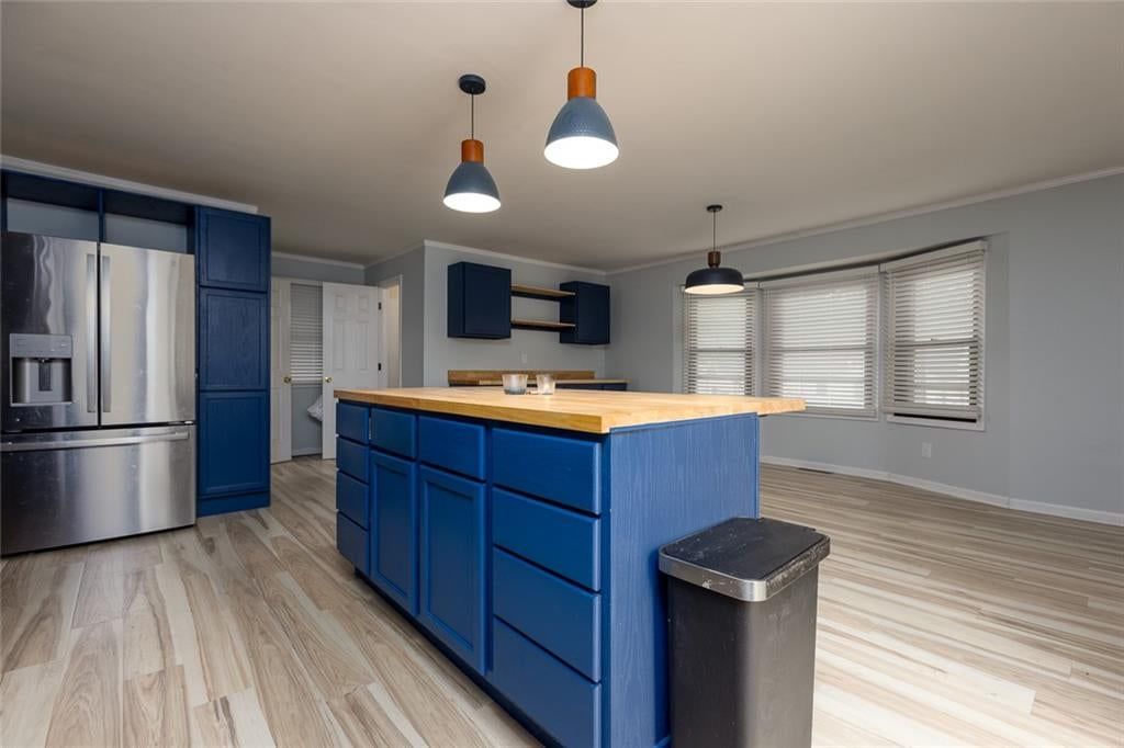 Photo 13 of 35 - 512 NE 43 Terrace, Kansas City, MO 64116