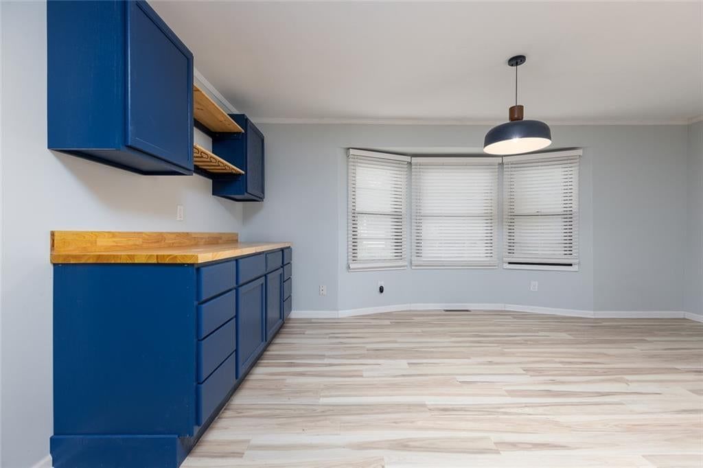 Photo 15 of 35 - 512 NE 43 Terrace, Kansas City, MO 64116
