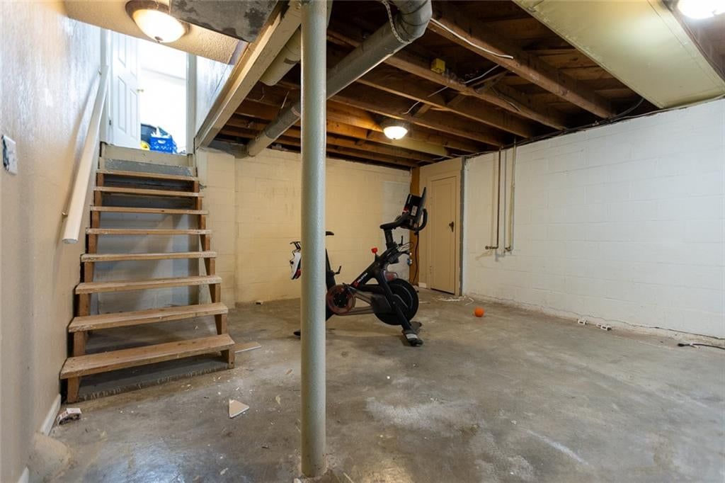 Photo 27 of 35, 512 NE 43 Terrace, Kansas City, MO 64116