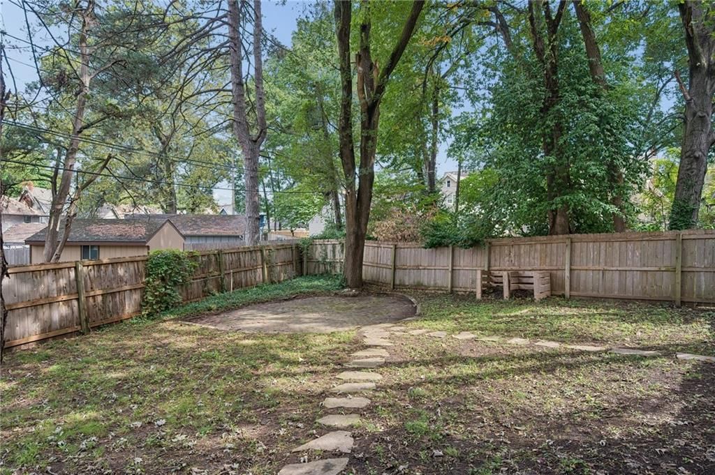 1216 W 73rd Street — photo 39