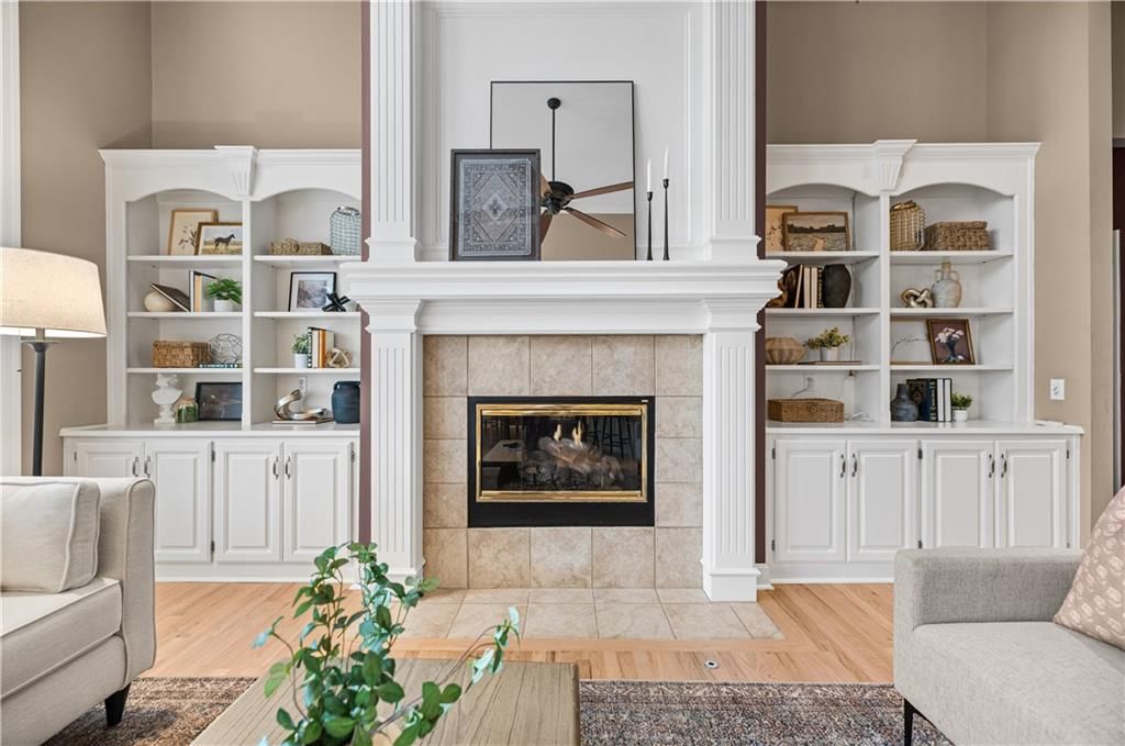 Photo 9 of 68 - 20306 W 99th Terrace, Lenexa, KS 66220