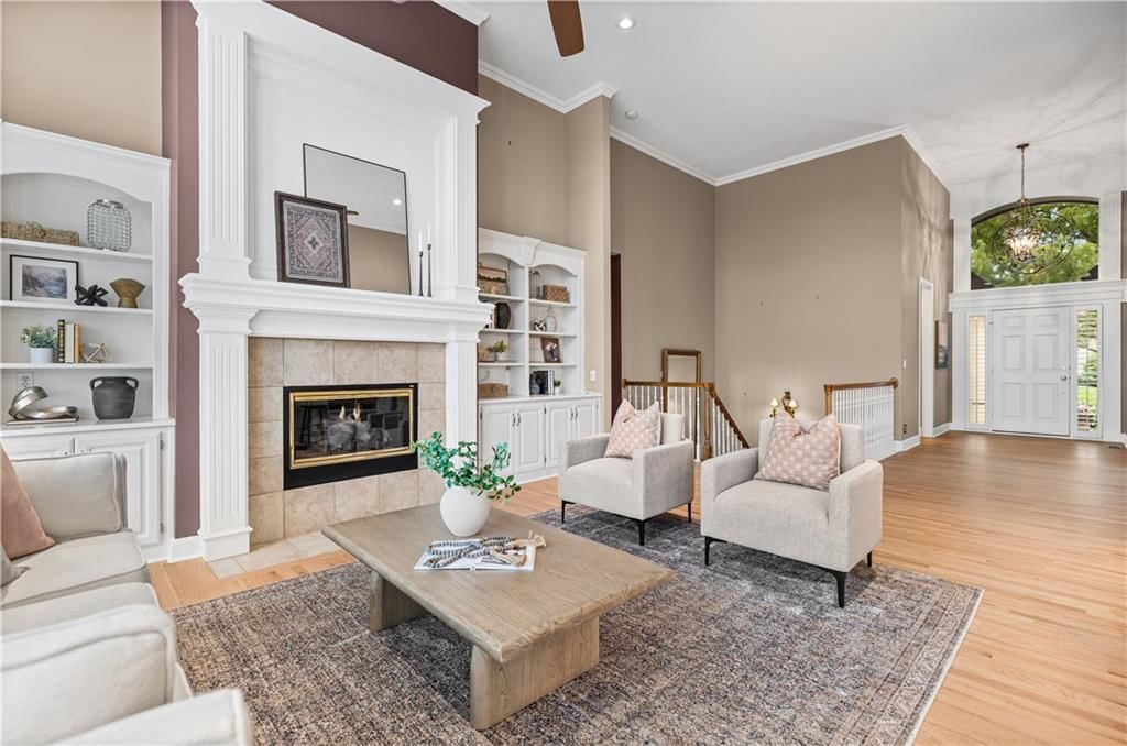 Photo 10 of 68 - 20306 W 99th Terrace, Lenexa, KS 66220