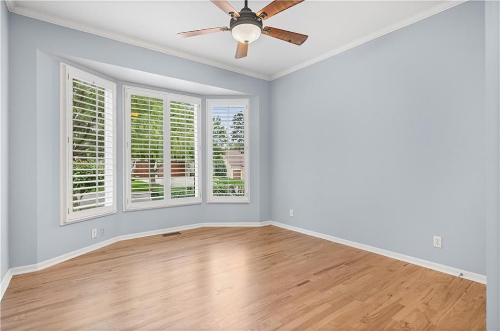 Photo 37 of 68 - 20306 W 99th Terrace, Lenexa, KS 66220