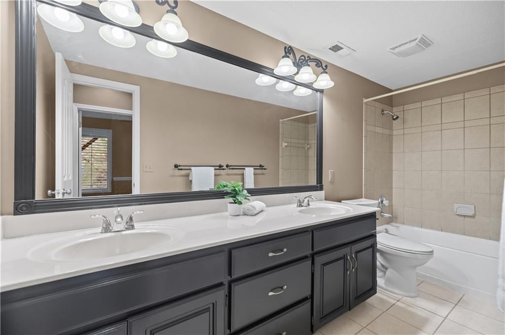 Photo 50 of 68 - 20306 W 99th Terrace, Lenexa, KS 66220