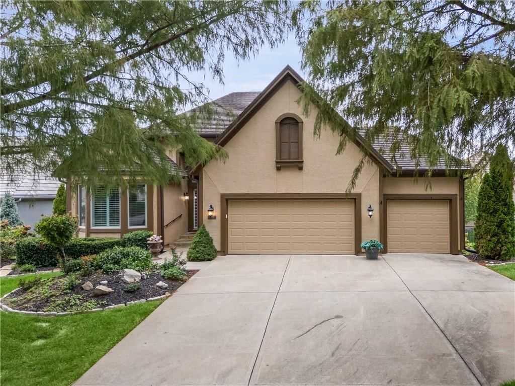 Photo 59 of 68 - 20306 W 99th Terrace, Lenexa, KS 66220