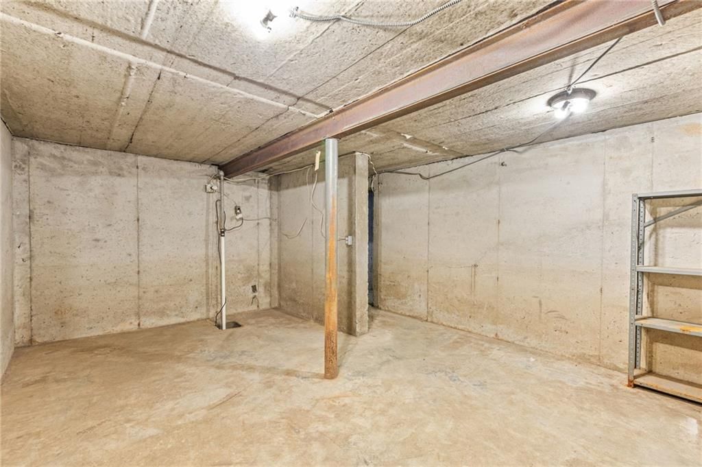11804 Lawndale Avenue — photo 20