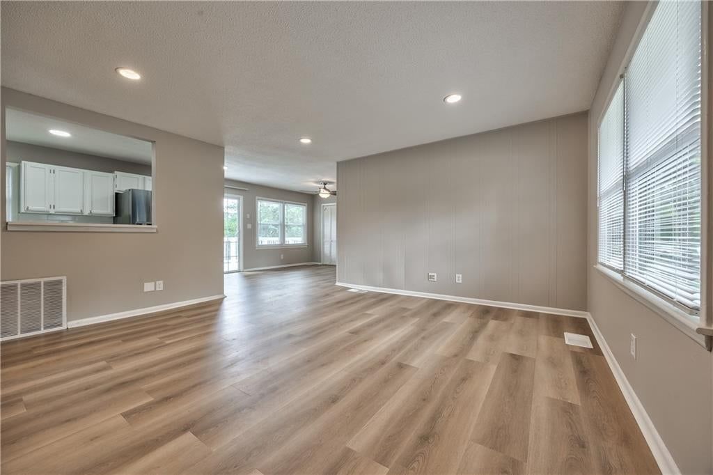 737 N Woodland Street, Olathe, KS: listing photo 3
