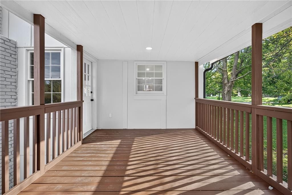 10610 W 170th Terrace — photo 35
