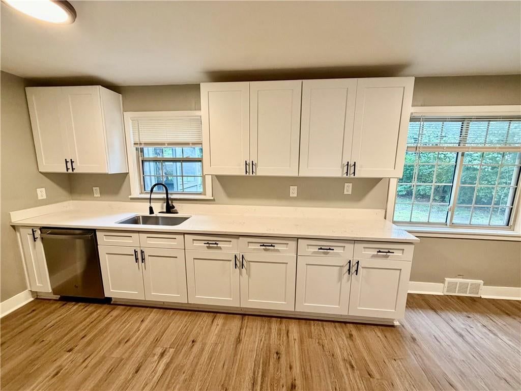 7606 Ward Parkway — photo 8