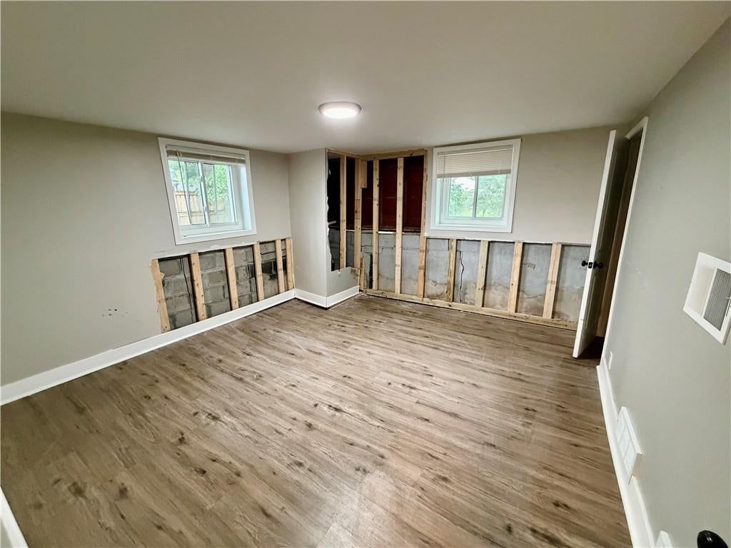 7606 Ward Parkway — photo 22