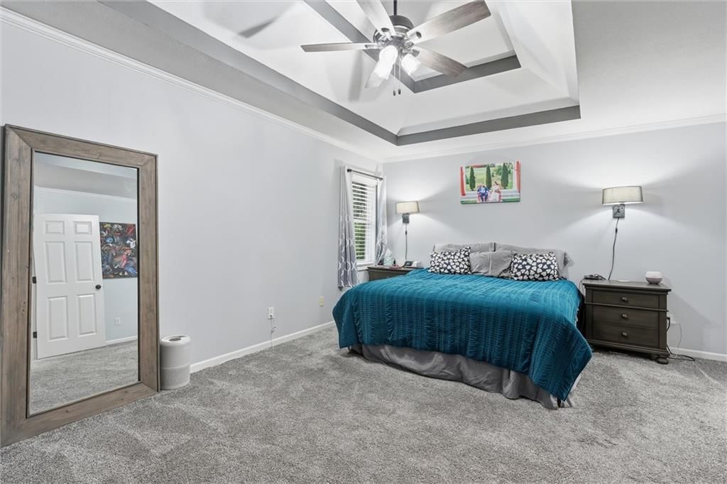 Photo 24 of 45 - 1104 Regency Drive, Kearney, MO 64060