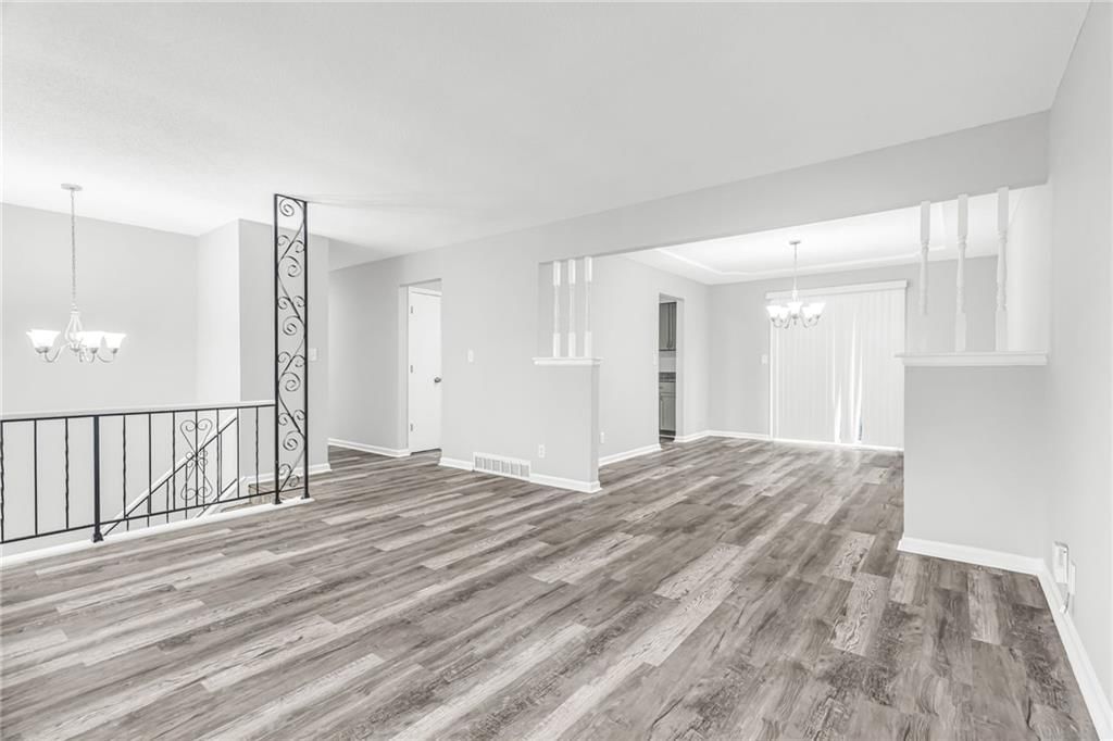 15917 W 152nd Street — photo 6