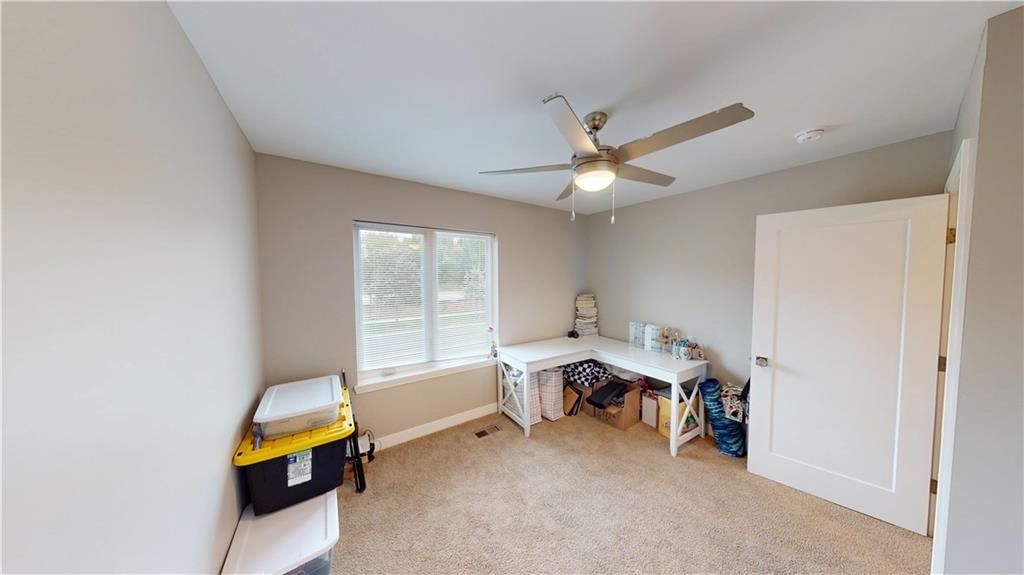 Photo 15 of 33 - 2355 E 27th Street, Kansas City, MO 64109