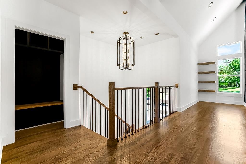 Photo 15 of 49 - 2738 N 86th Terrace, Kansas City, KS 66109