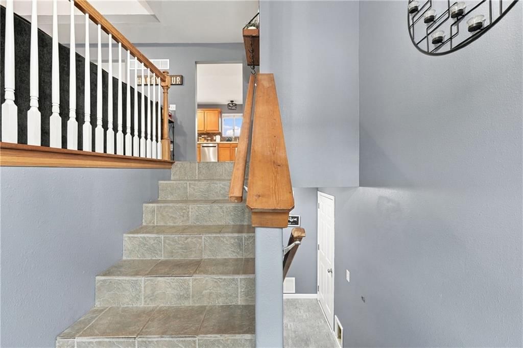 1010 E 16th Street — photo 21