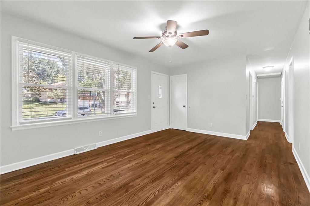 7644 NW Milrey Drive — photo 7