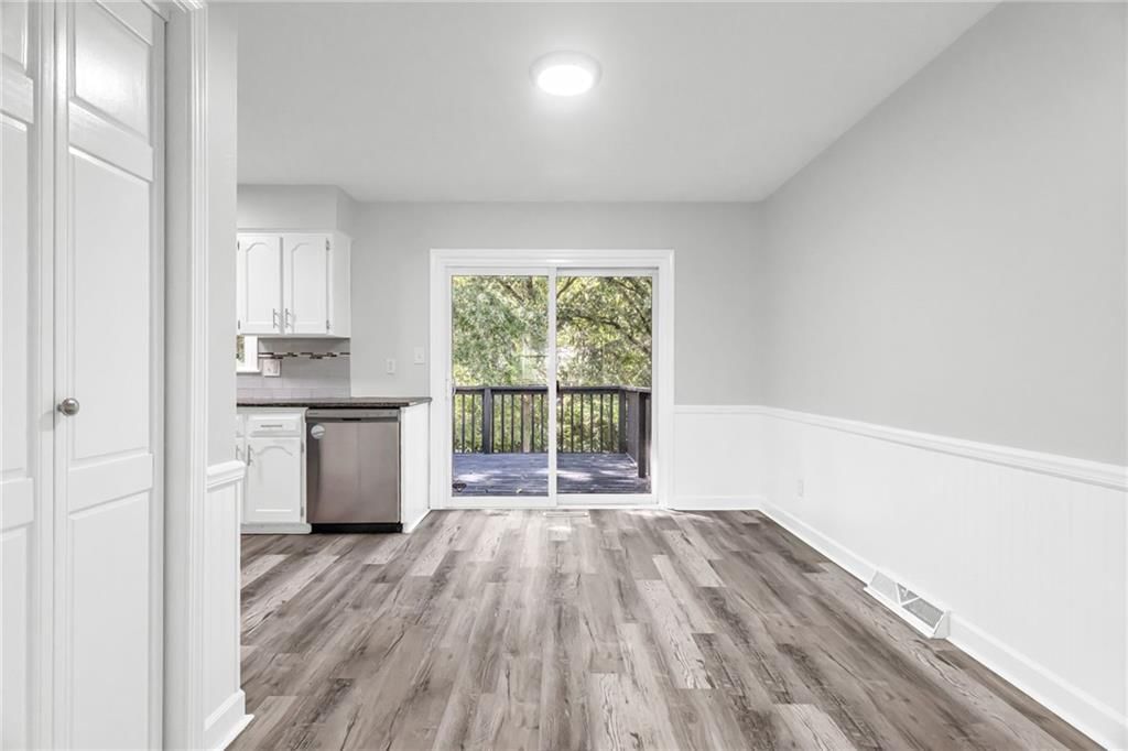 7644 NW Milrey Drive — photo 9