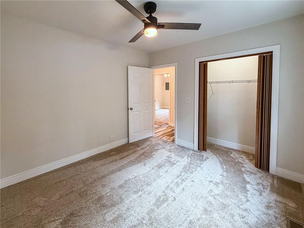 1033 Tenny Avenue — photo 11