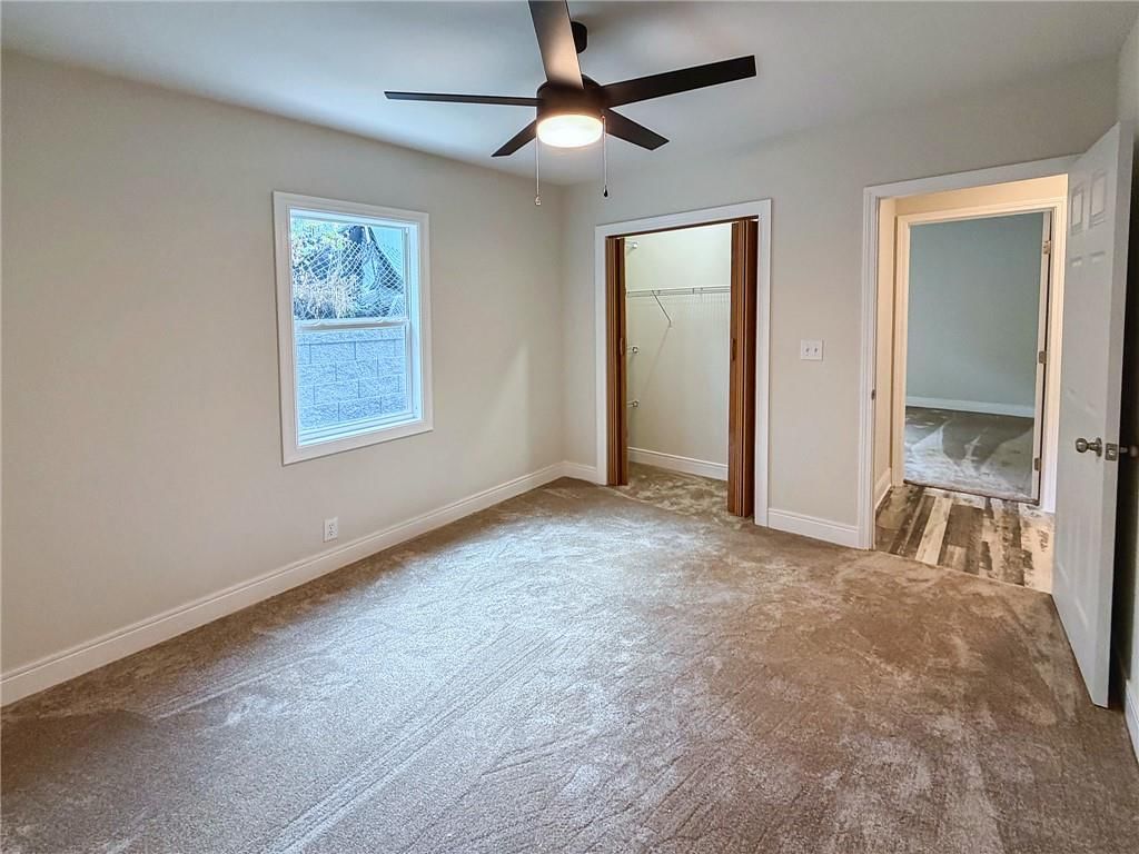 1033 Tenny Avenue — photo 12