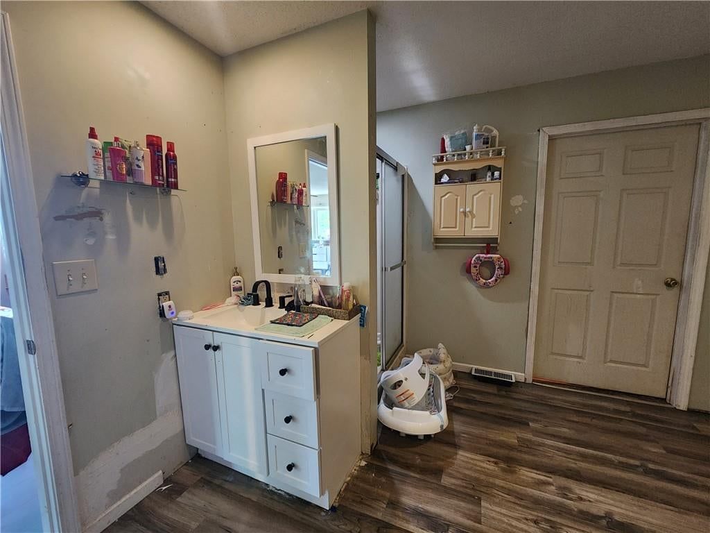 40 NE Munger Avenue — photo 13