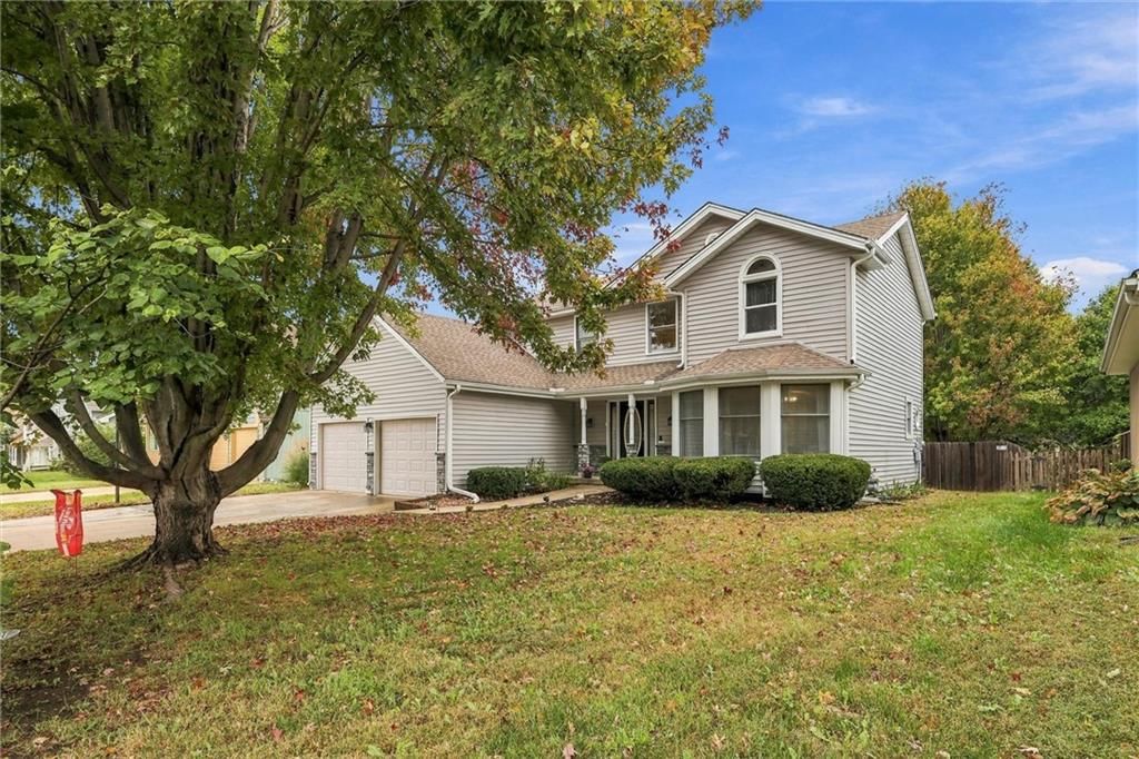 16207 Spring Valley Road, Belton, MO: listing photo 3