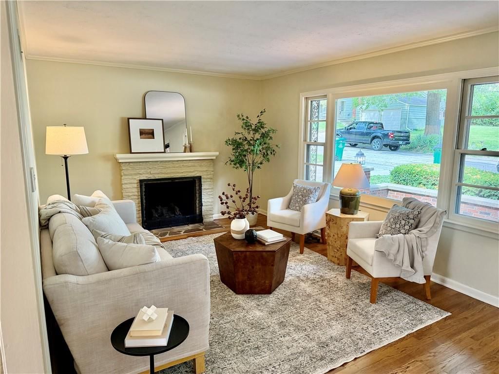 2525 W 50th Terrace — photo 4