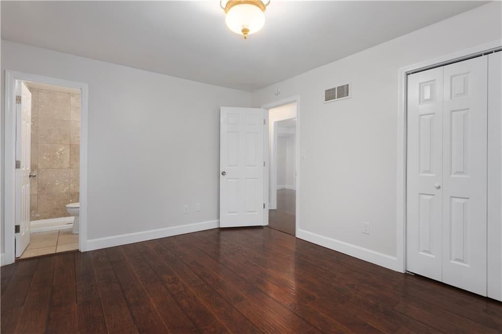 12816 WINCHESTER Avenue — photo 9