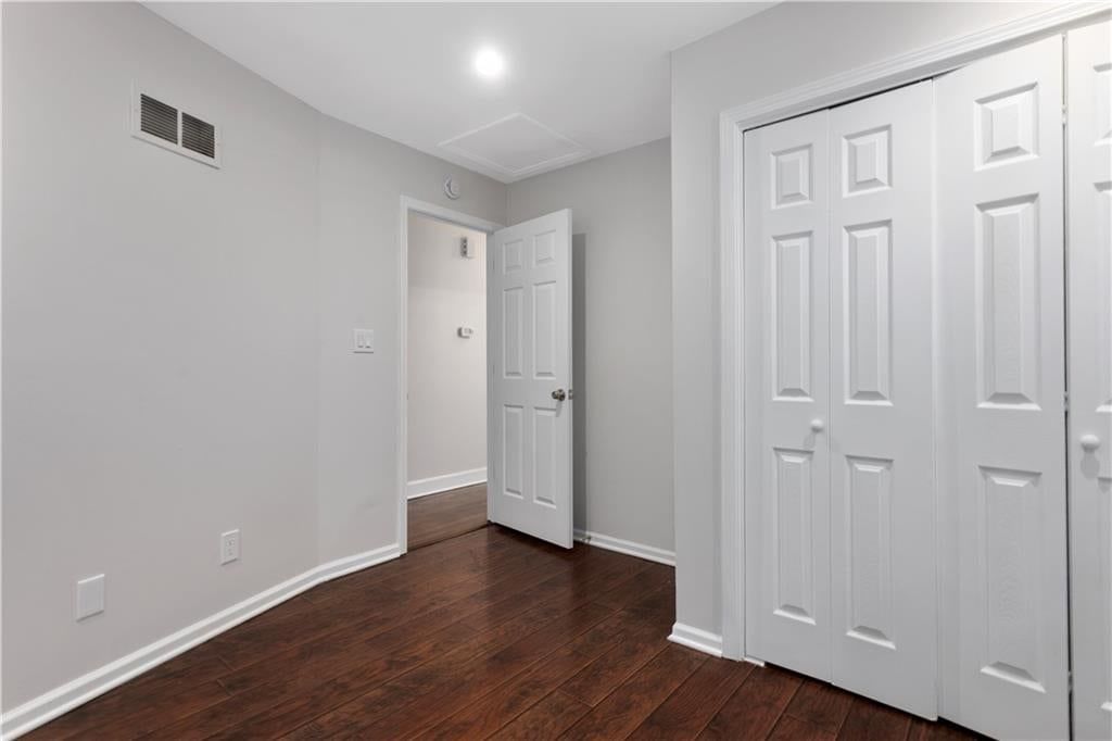 12816 WINCHESTER Avenue — photo 12