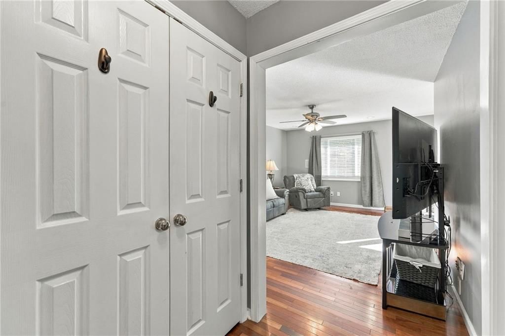 924 SW Speas Drive — photo 6