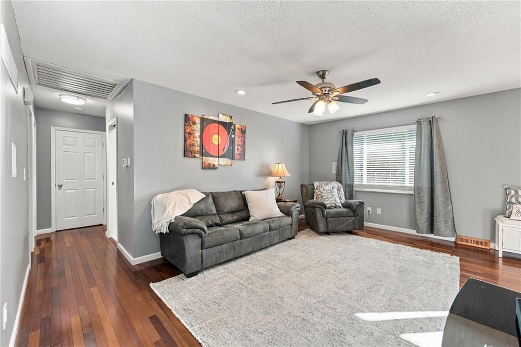 924 SW Speas Drive — photo 7