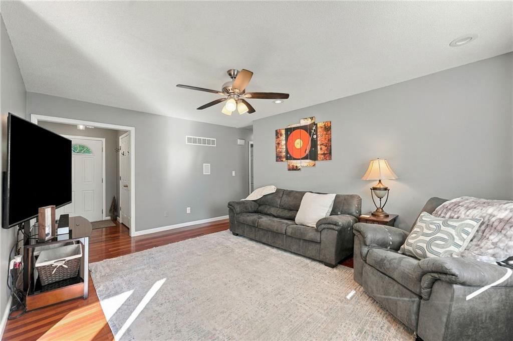 924 SW Speas Drive — photo 9