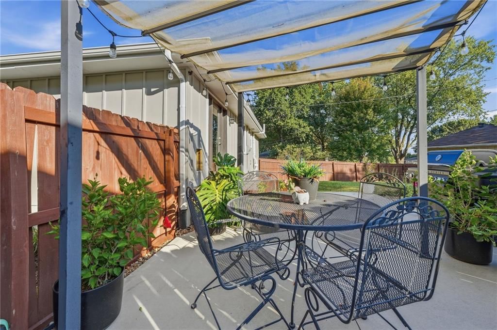 924 SW Speas Drive — photo 35