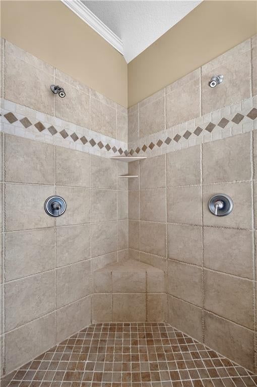 Photo 31 of 76 - 13816 Horton Drive, Overland Park, KS 66223