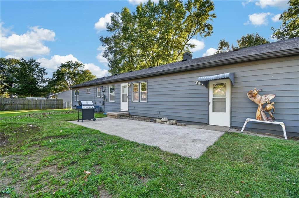 Photo 25 of 29 - 4515 Crisp Avenue, Kansas City, MO 64133
