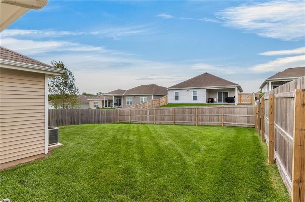 7731 NW 124th Street — photo 30