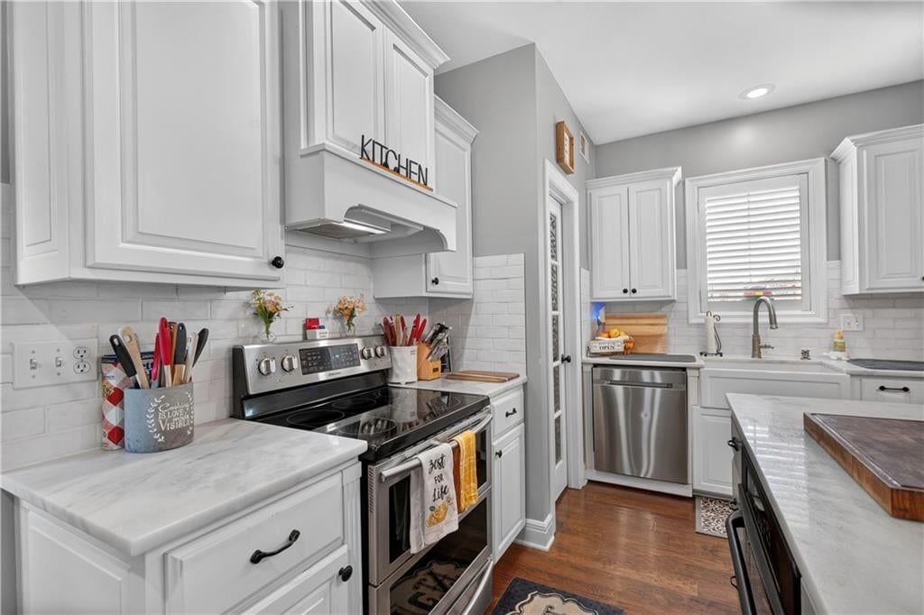17872 CODY Street — photo 17