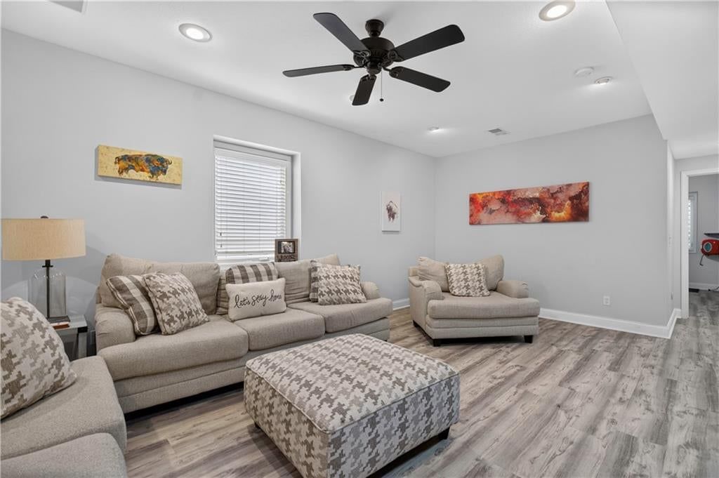 17872 CODY Street — photo 47