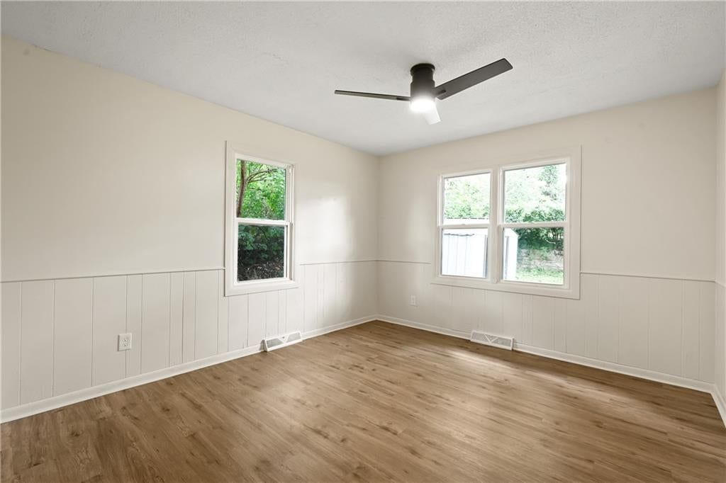 Photo 19 of 21, 4320 MAGGIE Lane, Kansas City, KS 66102