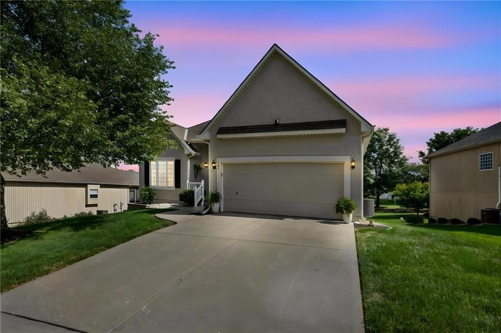 307 Alexander Creek Court — photo 2