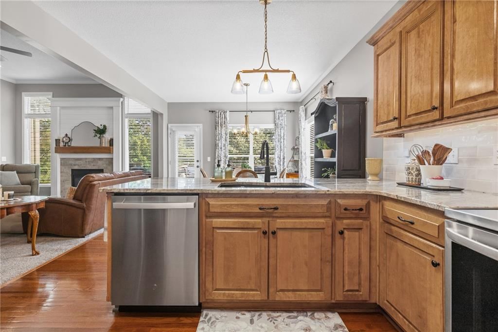 307 Alexander Creek Court — photo 12